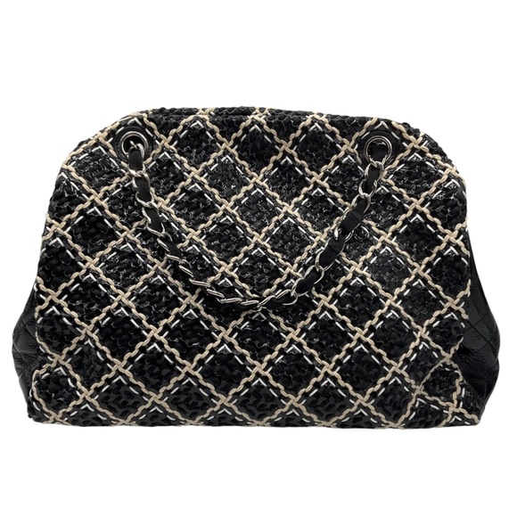 CHANEL BLACK / BEIGE / WHITE WOVEN PATENT LEATHER CHAIN STRAP HANDBAG - Picture 1 of 16